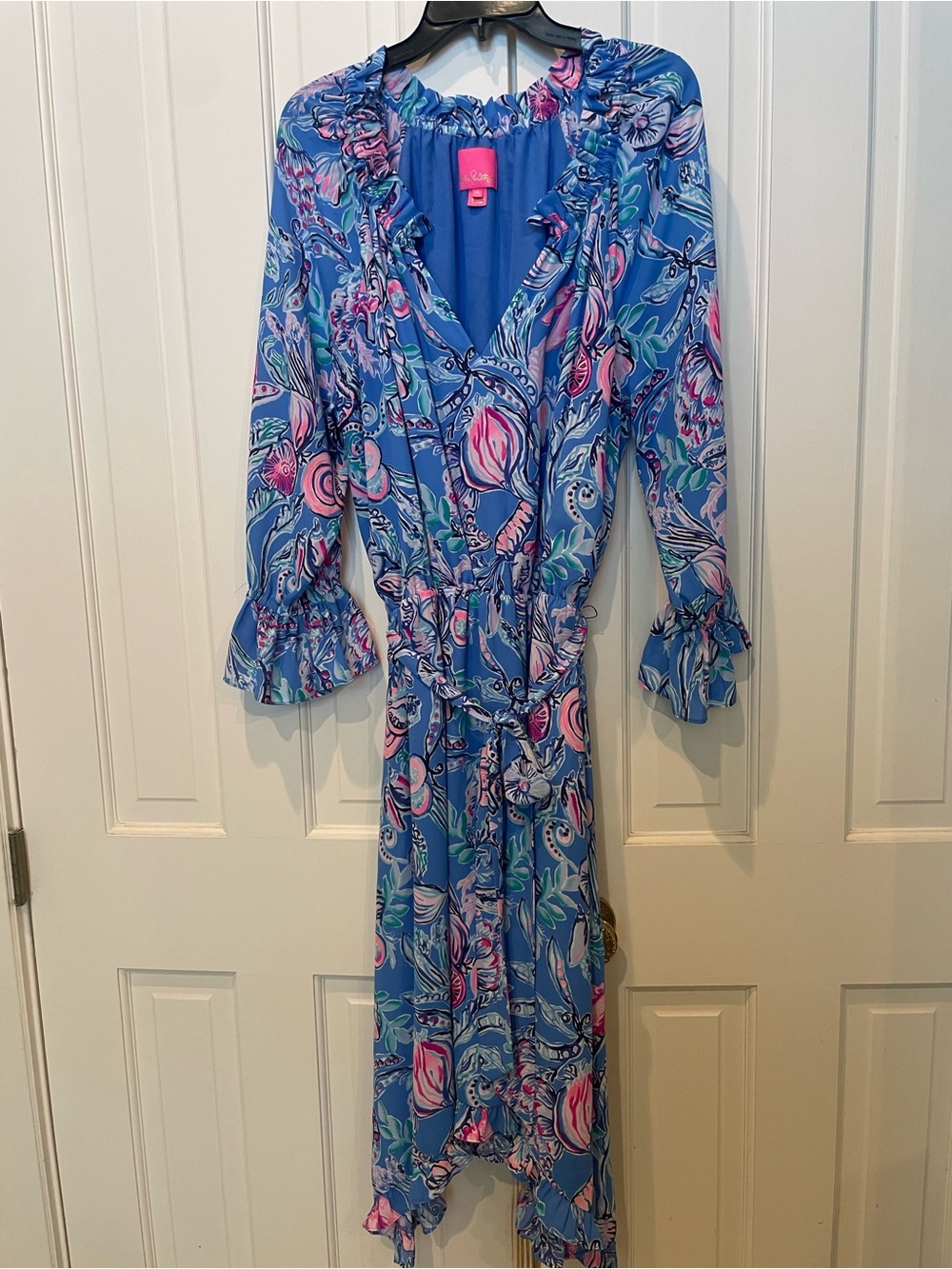 Lilly Pulitzer Blue Floral Alyanna midi dress retail is $278